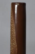 Léon POINTU (1879-1942)
Paire de vases en grès émaillé, signés
H.: 39.5...