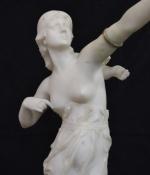 Julien CAUSSÉ (1869-1909)
Jeune femme tirant à l'arc
Sculpture en marbre blanc,...