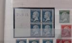 Dans un classeur, lot de timbres de France neufs dont...