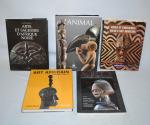 Ensemble de six volumes concernant l'Art Africain:
- Ivan Bargna, Arts...