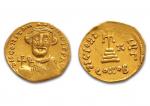 Constant II (641-668)
Solidus d'or. Constantinople. 4,35 g.
Son buste de face.
R/...