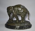 Thierry Jac. VAN RYSWYCK (1911-1958)
Eléphant, 1930. 
Bronze signé et daté,...