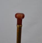 CANNE en bois, le pommeau en agate sculptée
L.: 90.5 cm