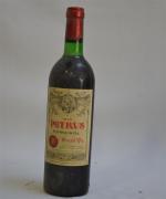PETRUS - une bouteille Pomerol - 1978 (niveau légèrement bas)